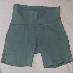 Lululemon Train Times Mid-Rise Short 6”